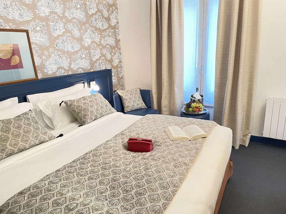 hotel pergolese paris