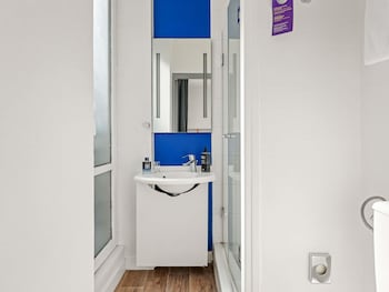 ibis styles paris republique le marais