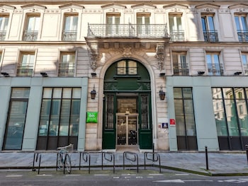 ibis styles paris republique le marais