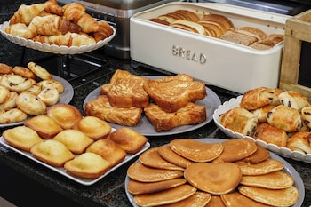 ibis styles paris republique le marais