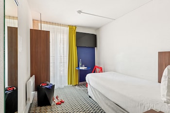 ibis styles paris republique le marais