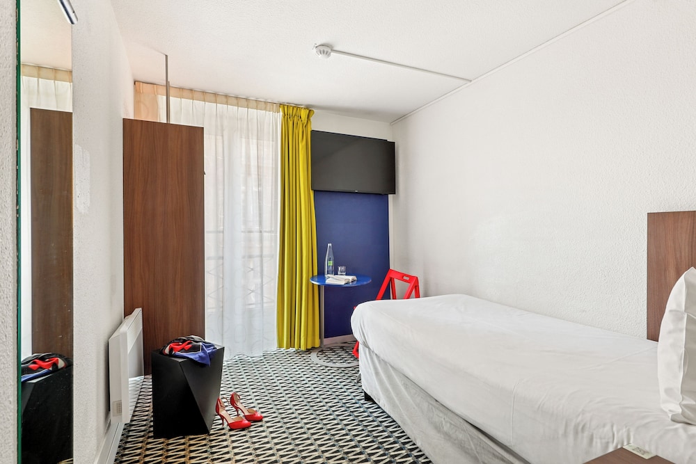 ibis styles paris republique le marais