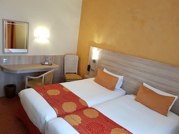 hotel champerret elysees