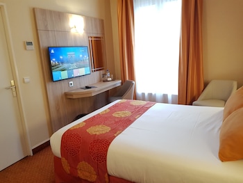 hotel champerret elysees