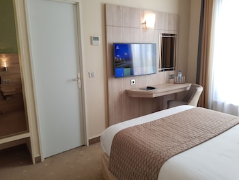 hotel champerret elysees