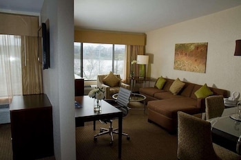 Antioch Hotel & Suites,Chicago>>Antioch,3 star