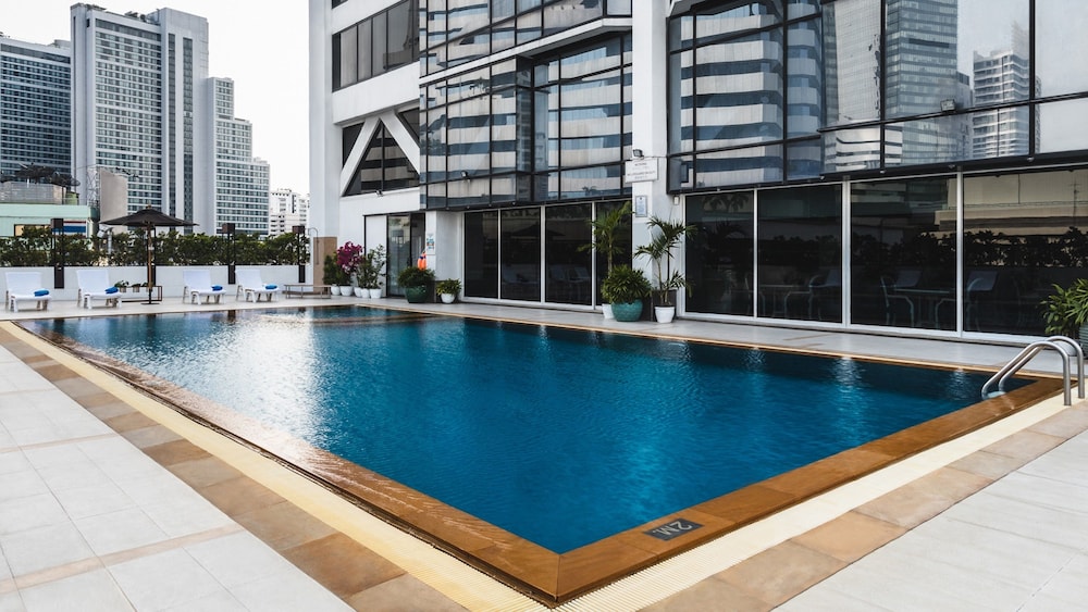 bangkok hotel lotus sukhumvit 33 by compass hospitality