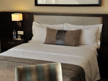 hotel pullman lubumbashi grand karavia