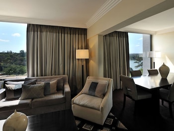 hotel pullman lubumbashi grand karavia