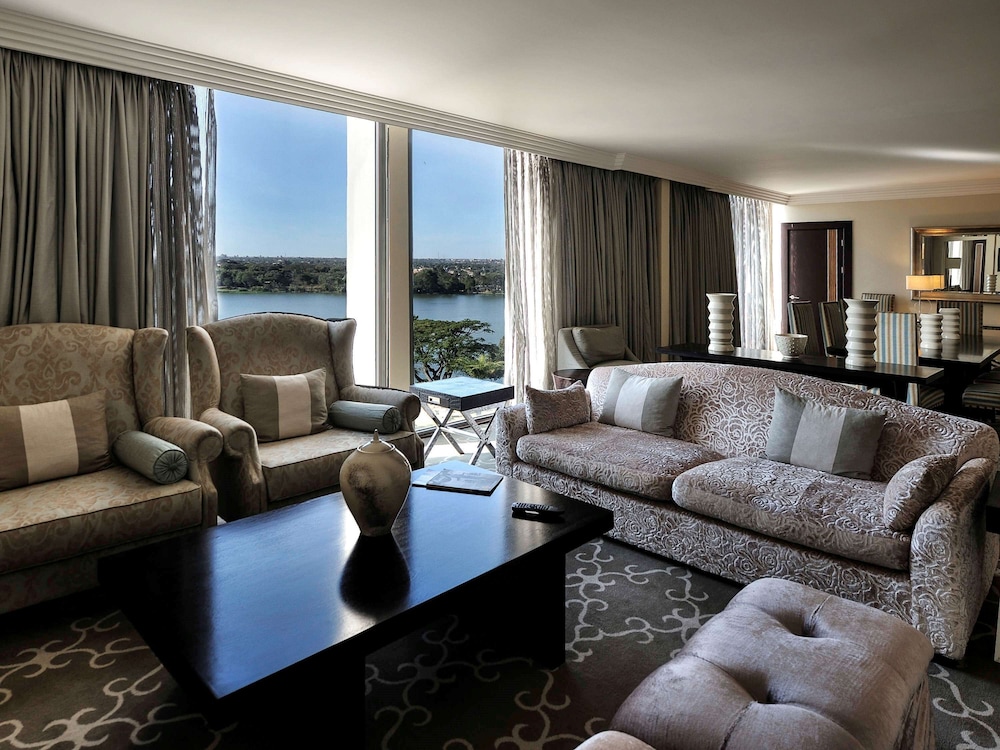 hotel pullman lubumbashi grand karavia