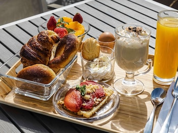 hotel pullman lubumbashi grand karavia