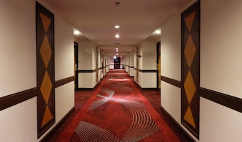 zenith sukhumvit hotel bangkok