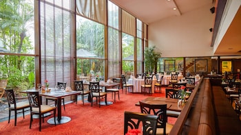 zenith sukhumvit hotel bangkok