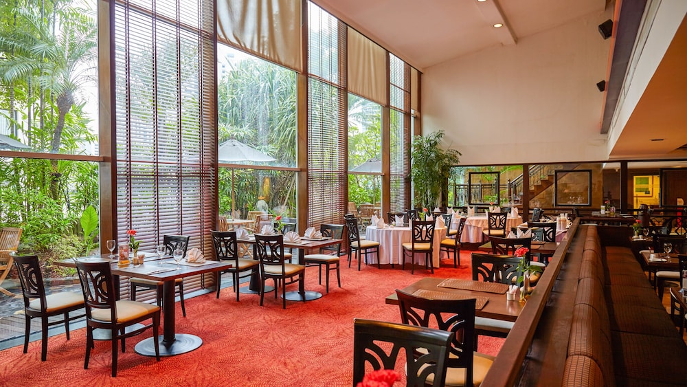 zenith sukhumvit hotel bangkok