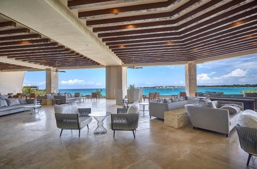 hideaway at royalton negril