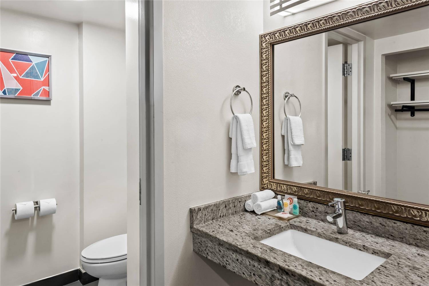 comfort inn largo washington dc east