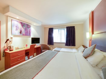 premier inn st helens a580 east lancs