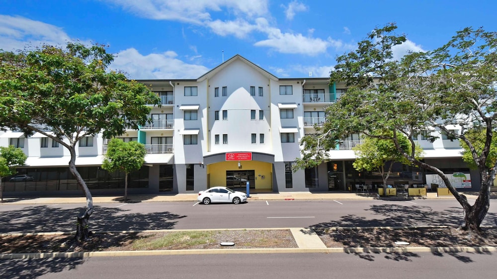 metro advance apartments and hotel darwin