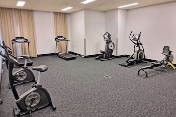 metro advance apartments and hotel darwin