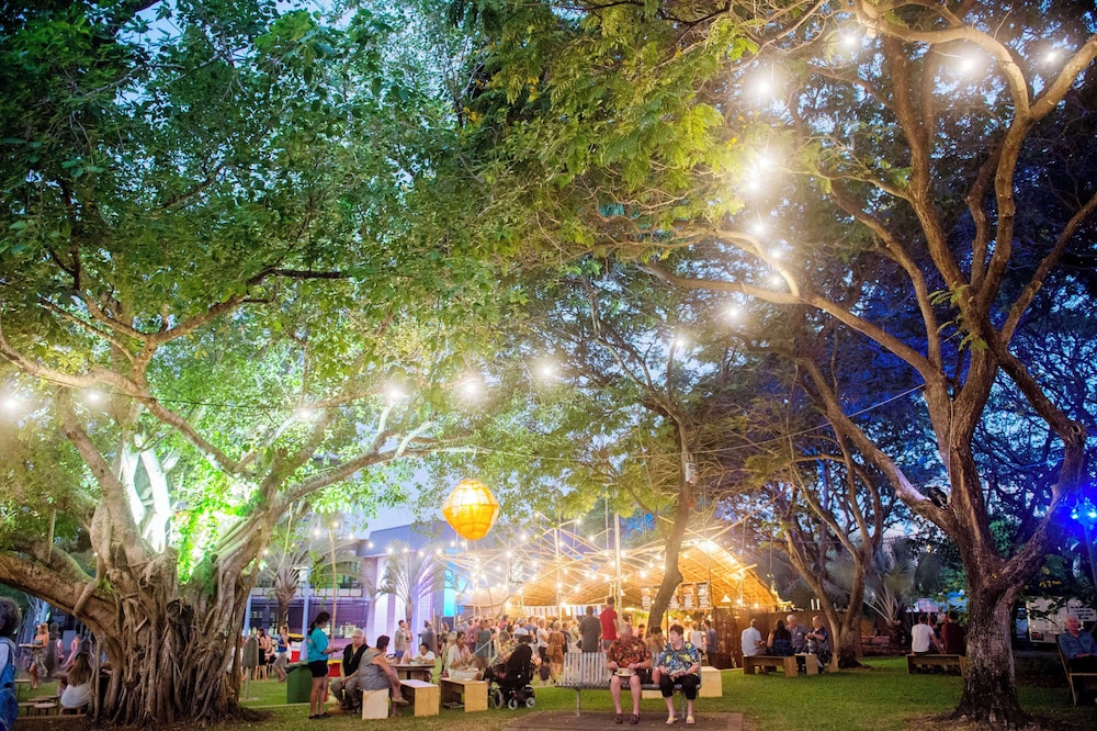 metro advance apartments and hotel darwin