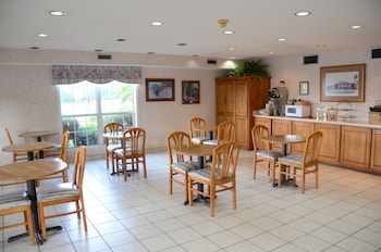 a richland inn lewisburg