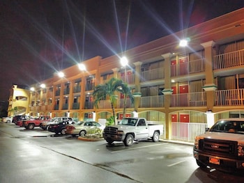 red carpet inn airport and cruise port hotel fort lauderdale