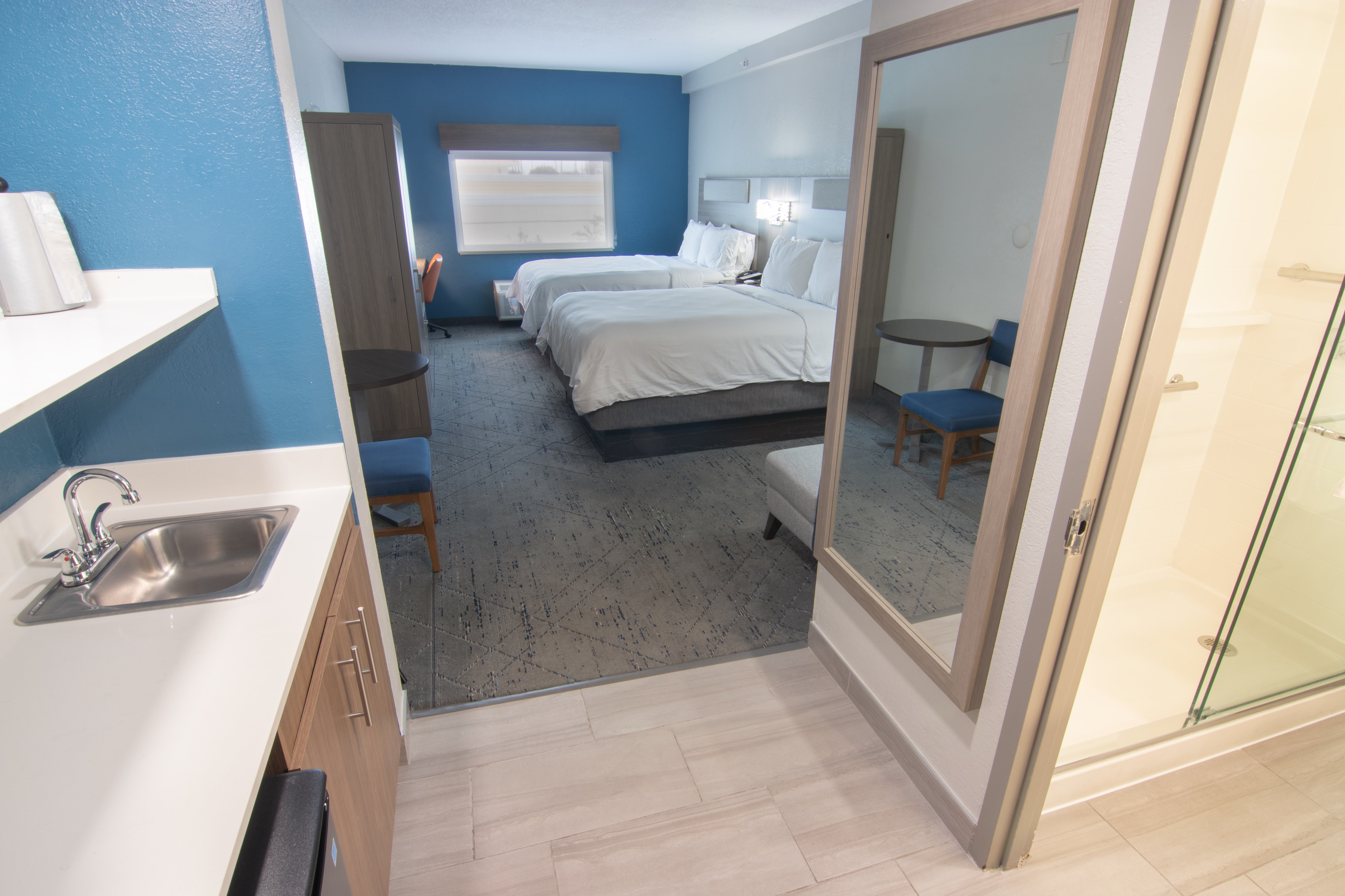 holiday inn express and suites fort lauderdale airport west