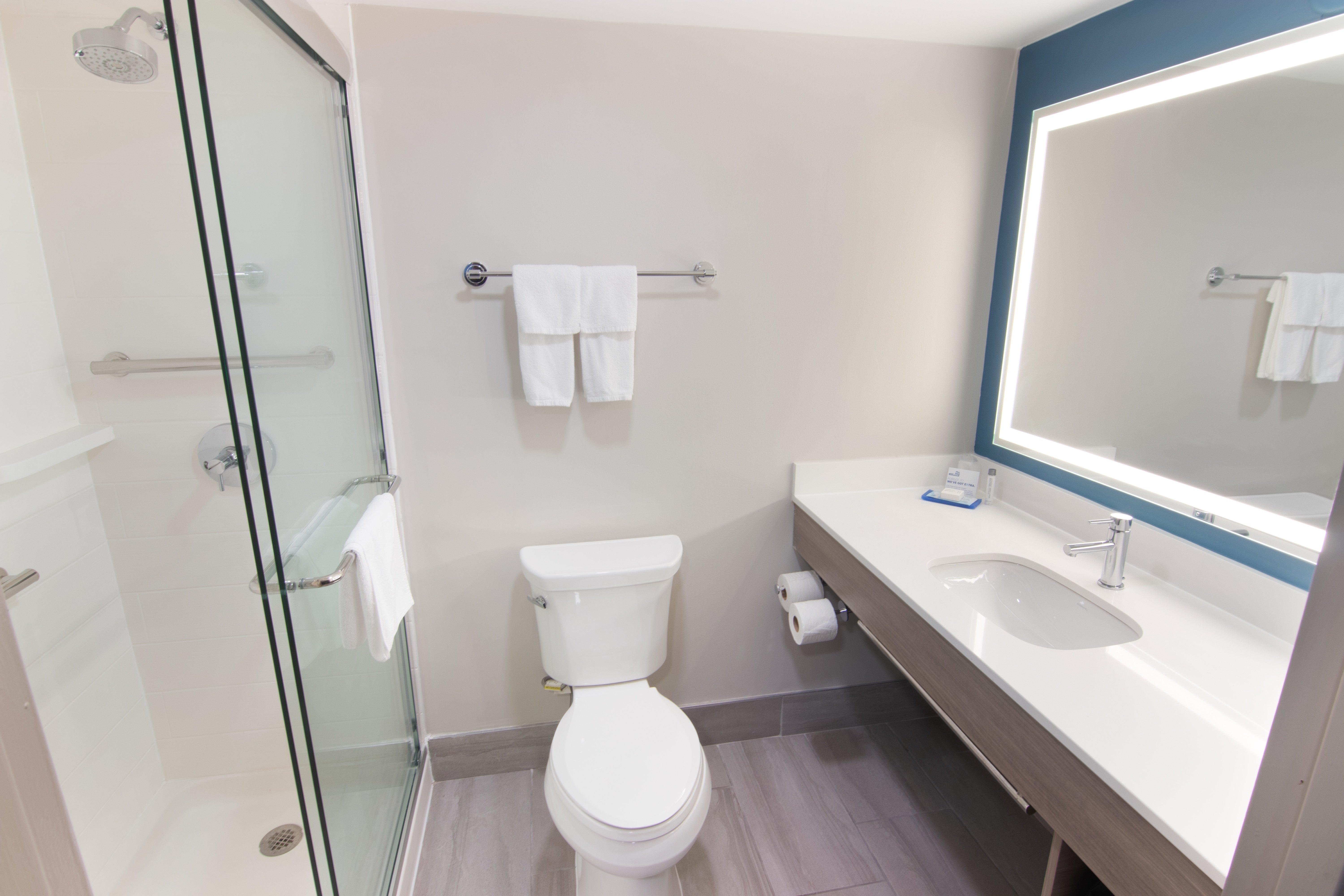 holiday inn express and suites fort lauderdale airport west