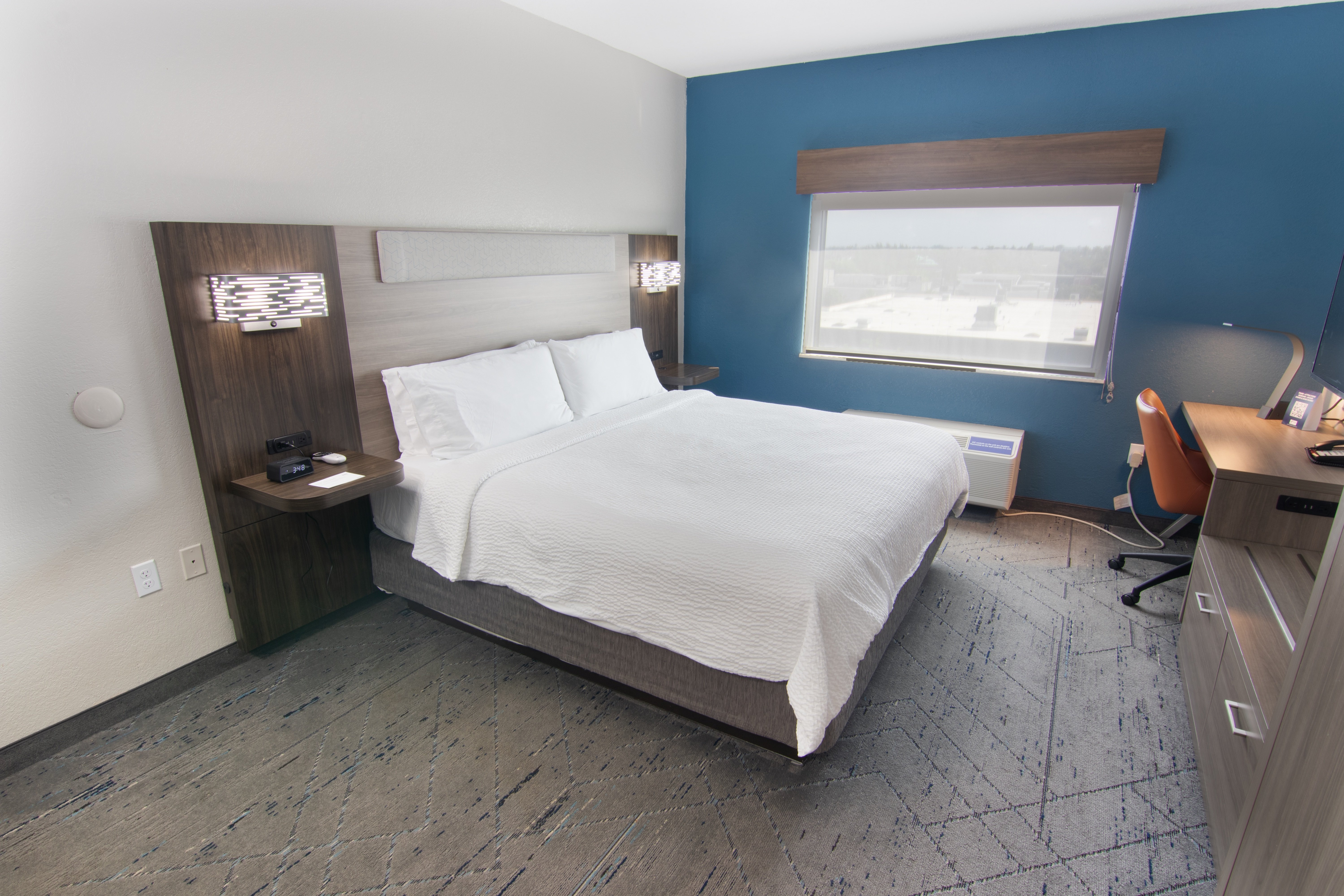 holiday inn express and suites fort lauderdale airport west