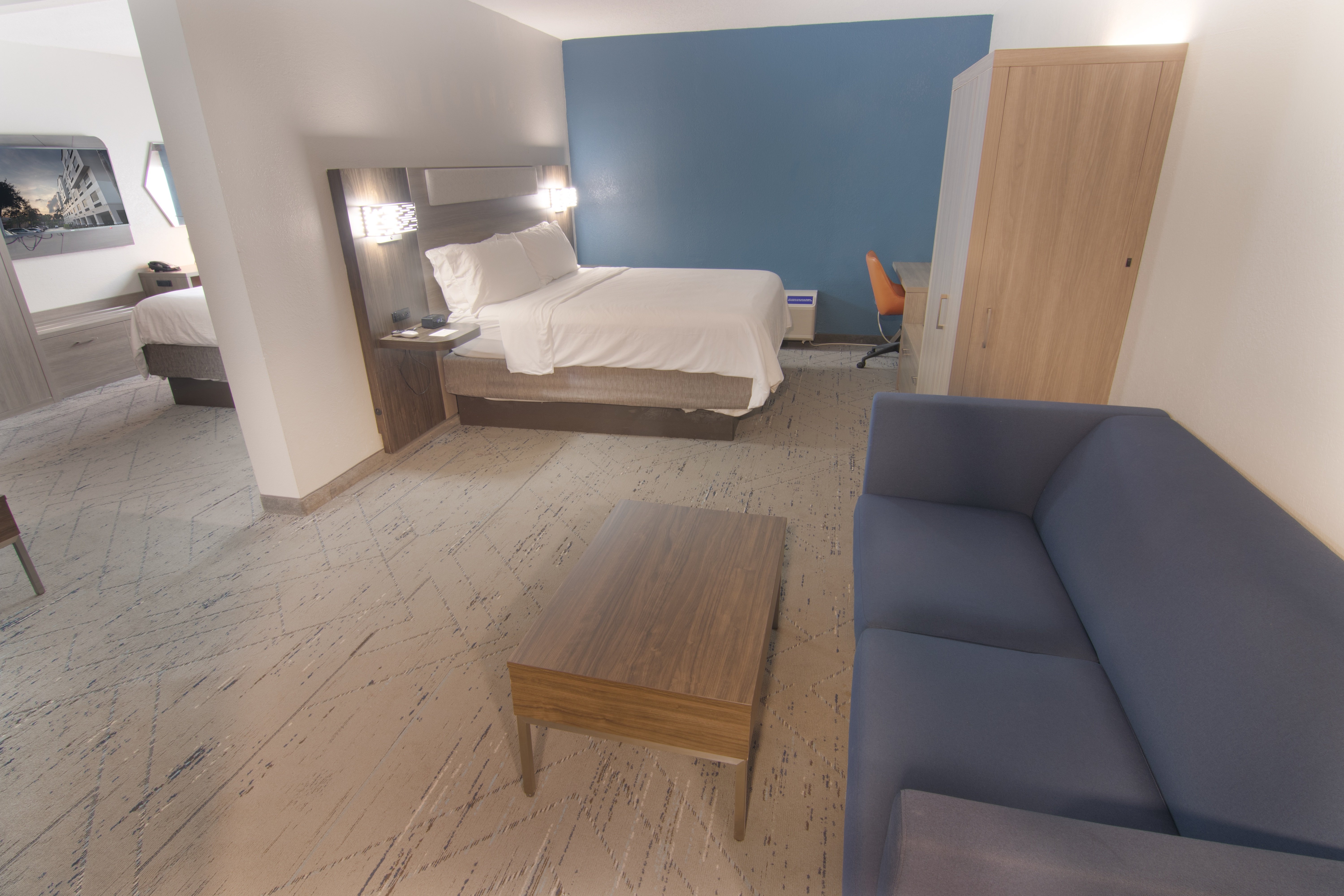 holiday inn express and suites fort lauderdale airport west
