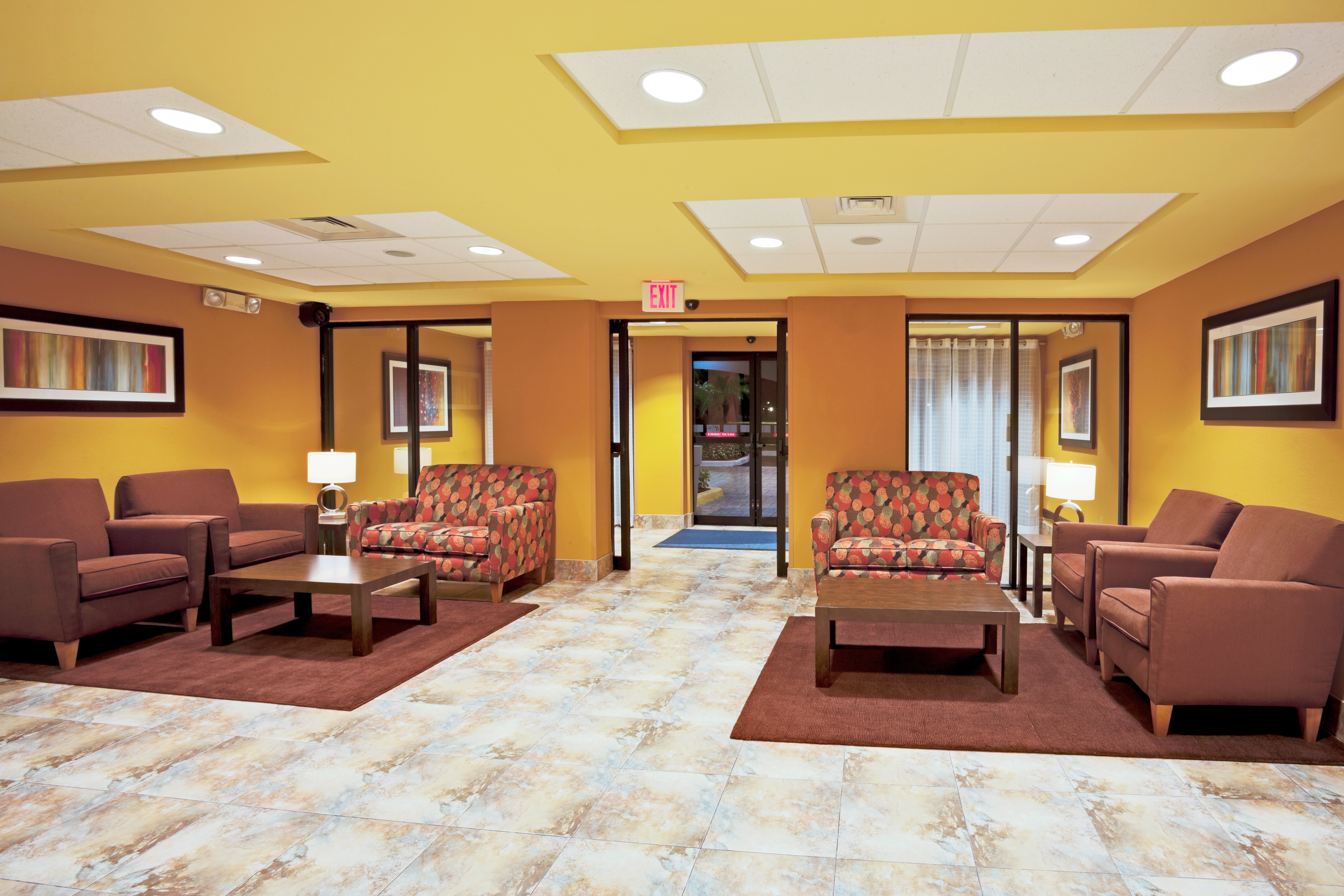 holiday inn express and suites fort lauderdale airport west