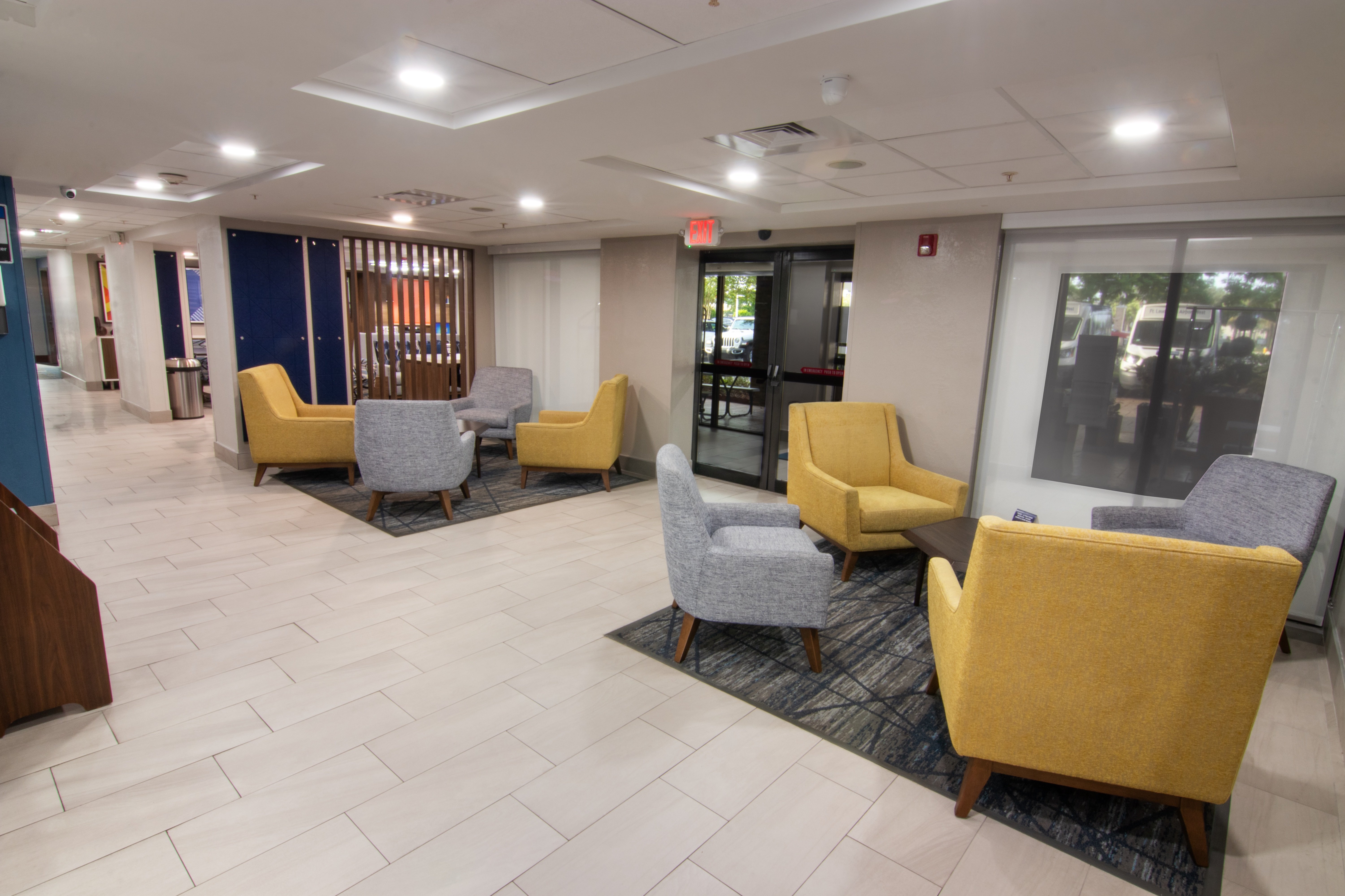 holiday inn express and suites fort lauderdale airport west