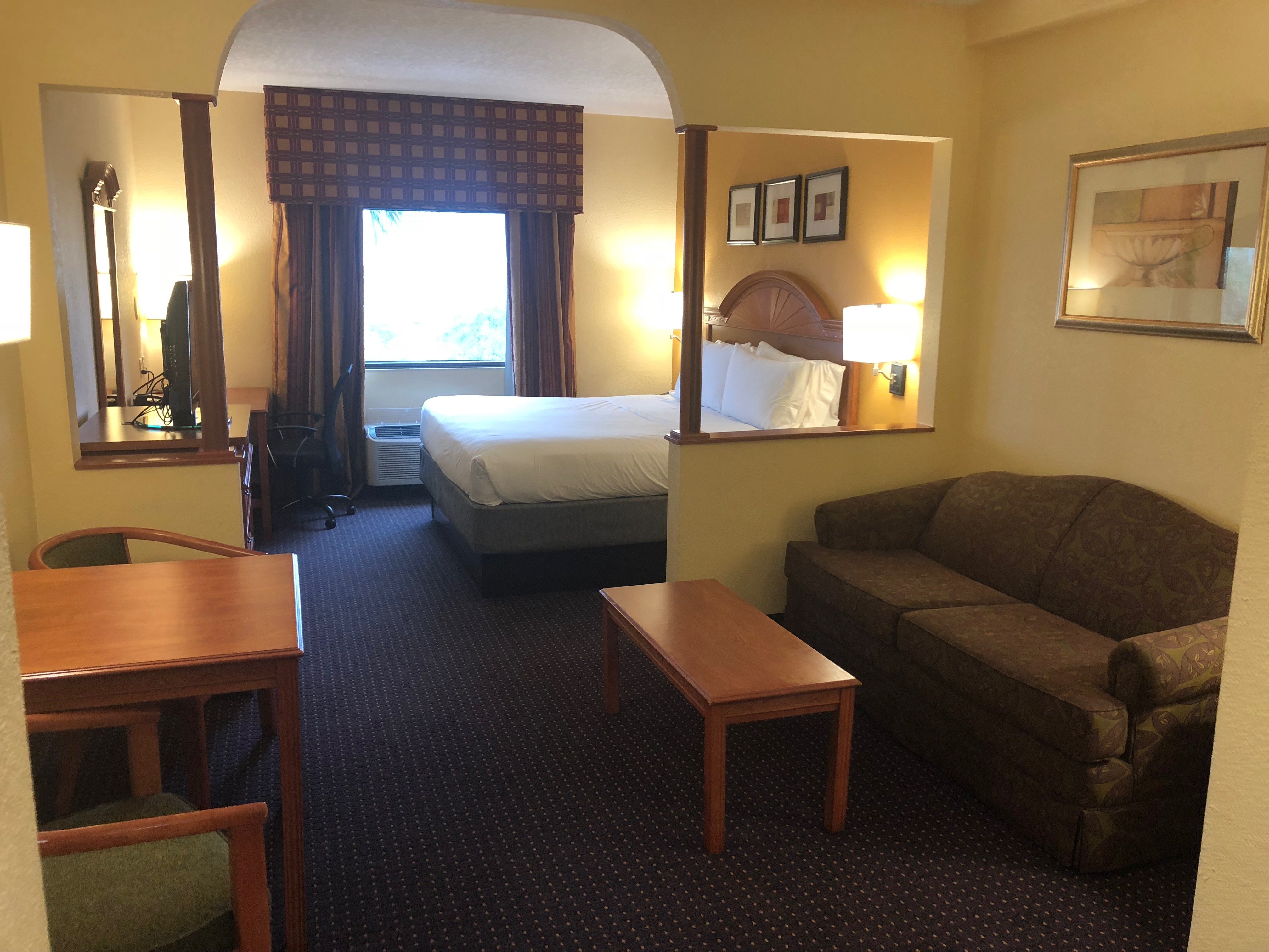 holiday inn express and suites fort lauderdale airport west