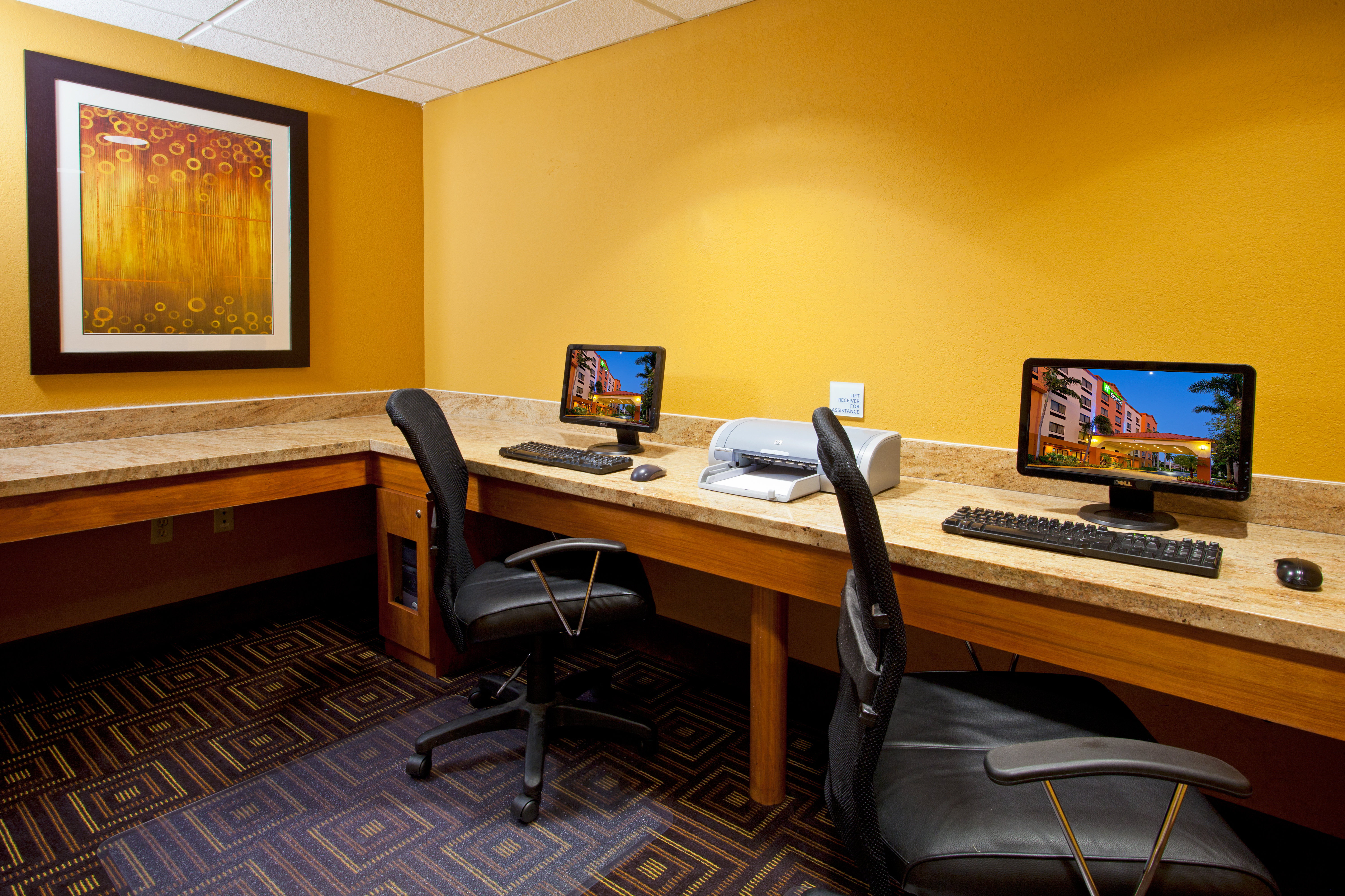 holiday inn express and suites fort lauderdale airport west