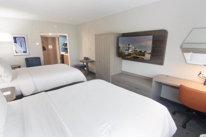 holiday inn express and suites fort lauderdale airport west