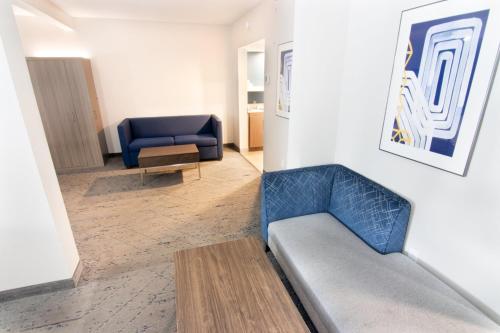 holiday inn express and suites fort lauderdale airport west