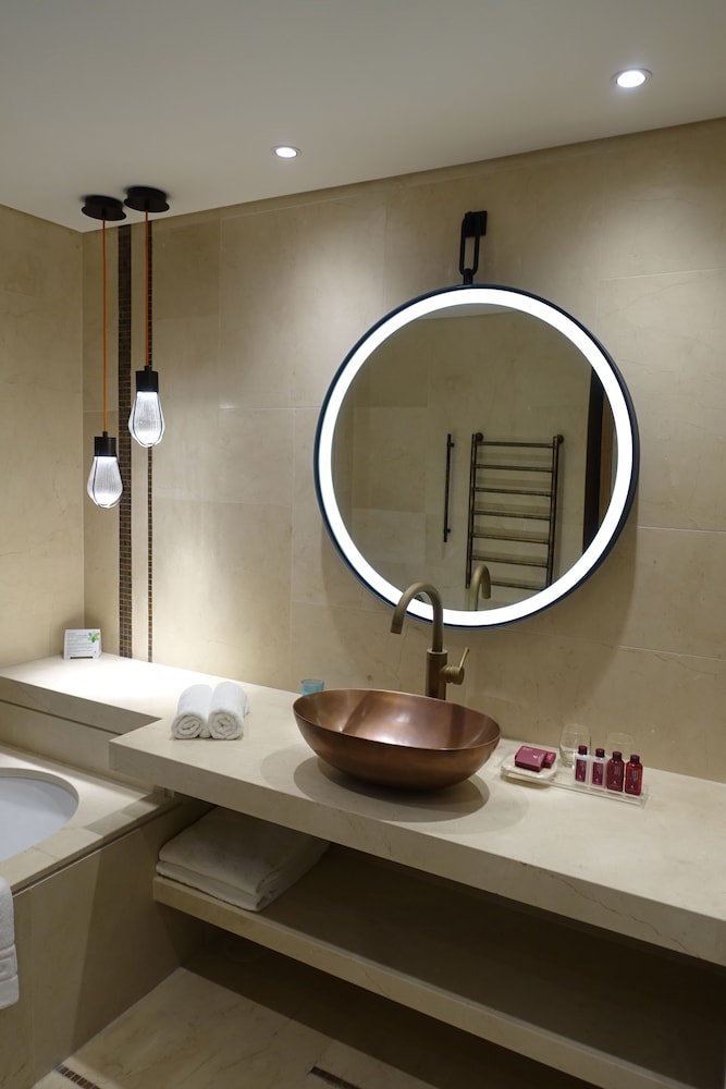 orient by isrotel exclusive