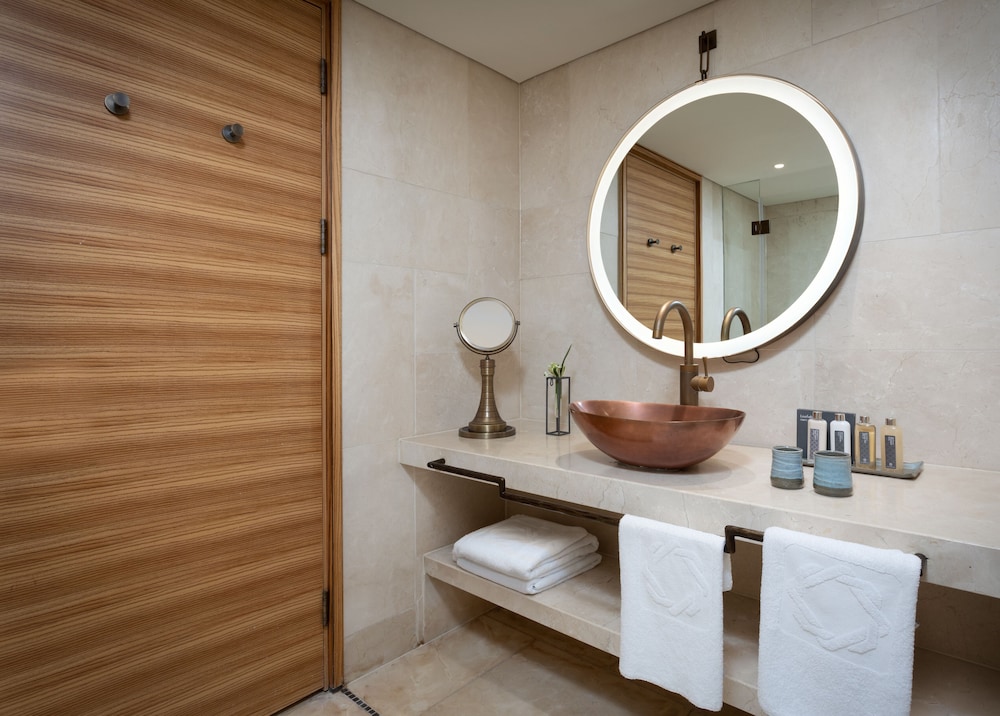 orient by isrotel exclusive