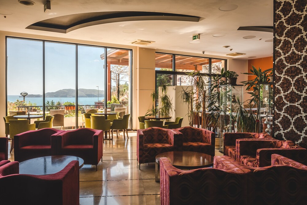 hotel hec residence milocer