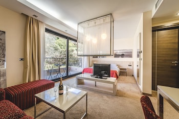 hotel hec residence milocer