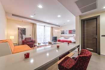 hotel hec residence milocer