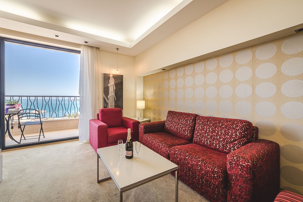 hotel hec residence milocer