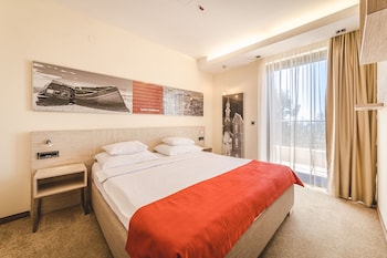 hotel hec residence milocer
