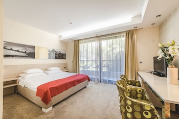 hotel hec residence milocer
