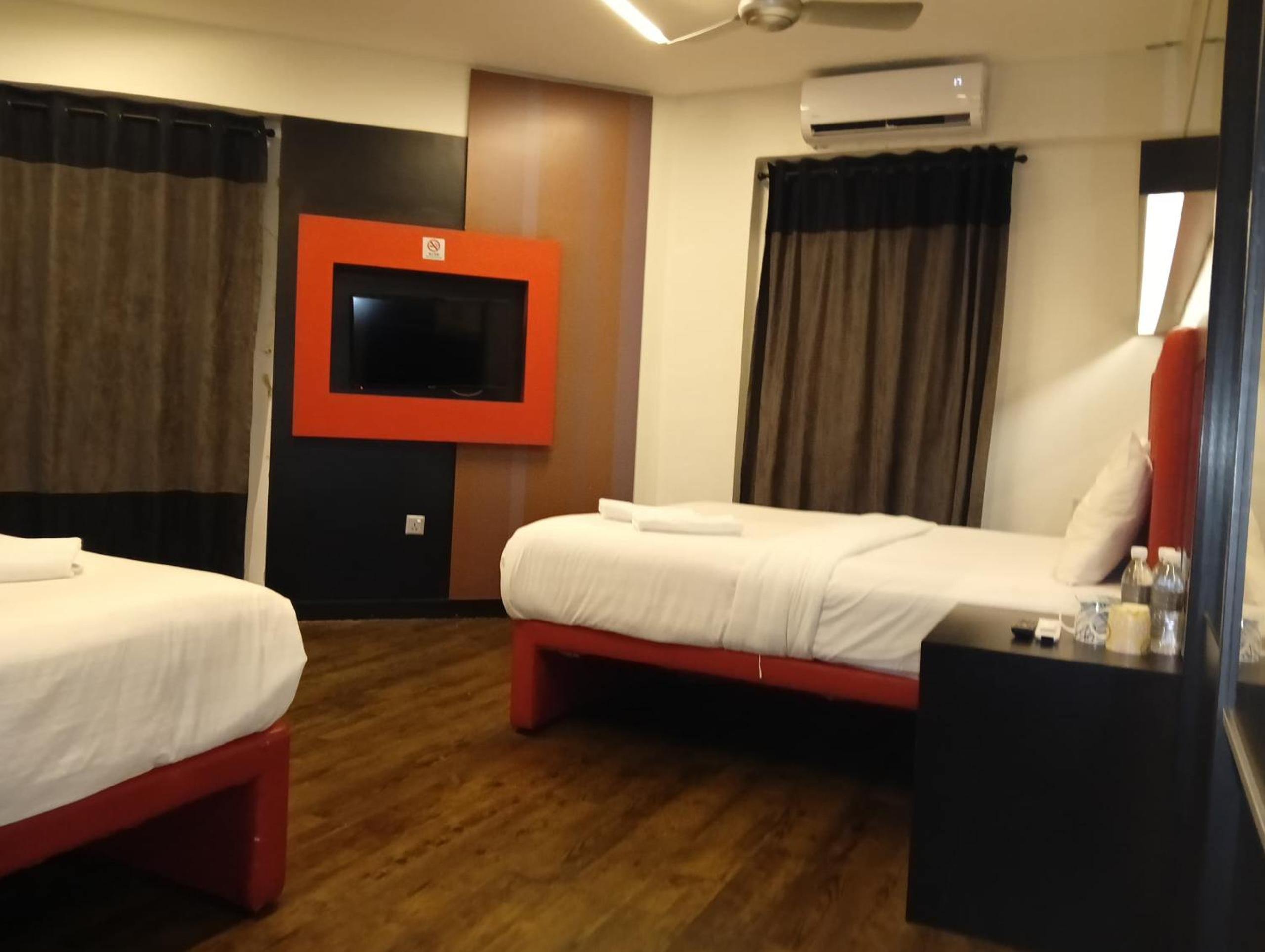 hotel regal vista