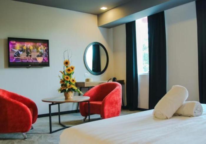 hotel regal vista