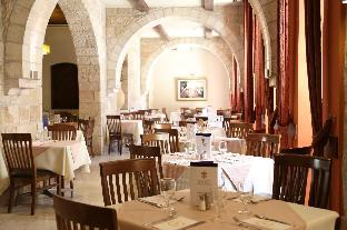 notre dame center guest house