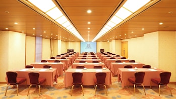 rihga royal hotel osaka vignette collection by ihg