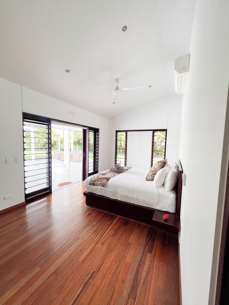 naisoso island villas