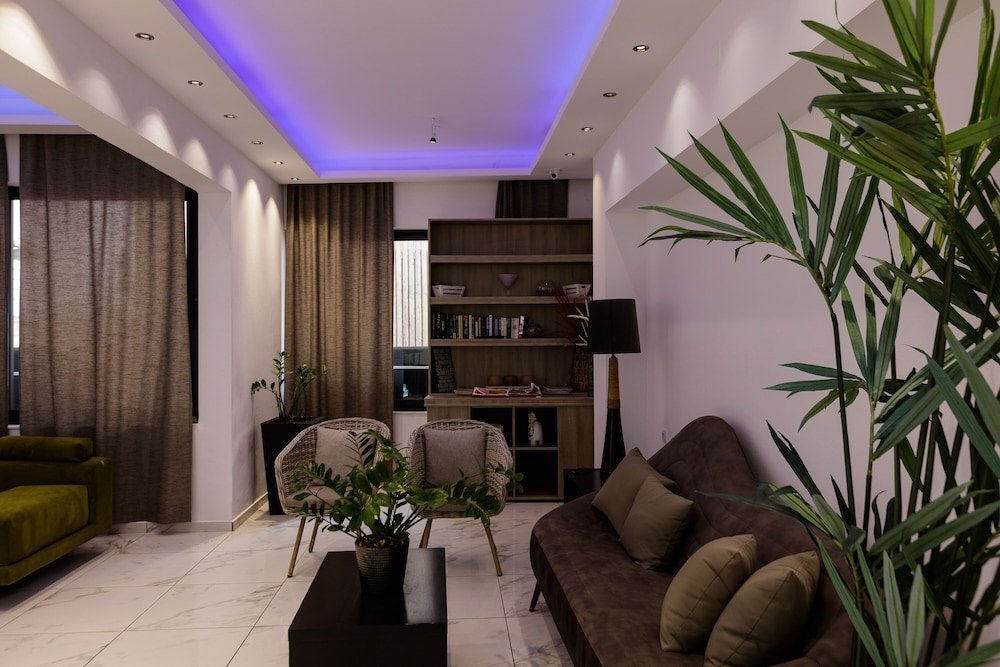 kahlua boutique hotel and suites